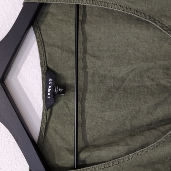 Cropped linen top Sz XS - Picture 2 of 5